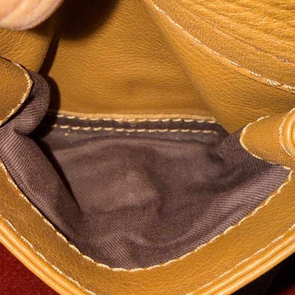 Chloe Tan Leather Satchel with Gold Hardware - Picture 12 of 14